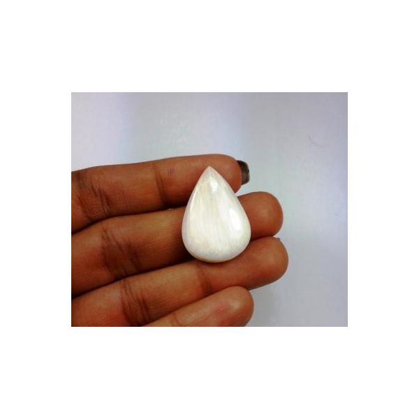 15.44 Carats  Natural Scolecite Pear Shape 25.40 X 18.13 X 5.53 mm