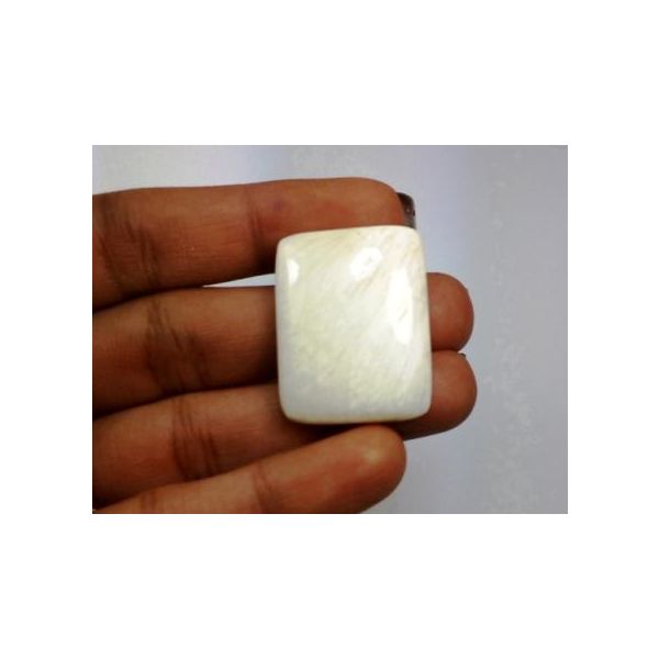 30.44 Carats  Natural Scolecite Rectangular Shape 28.48 X 22.03 X 5.94 mm