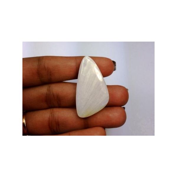 22.60 Carats  Natural Scolecite fancy  Shape 35.38 X 19.17 X 4.96 mm