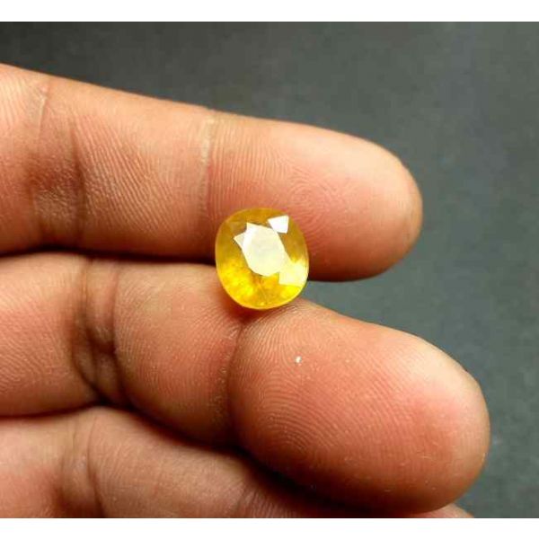 6.73 Carats African Yellow Sapphire 11.25 x 9.57 x 6.65 mm