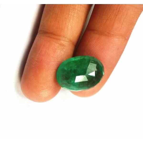 9.32 Carats Green Columbian Emerald 13.84 x 9.59 x 5.55 mm