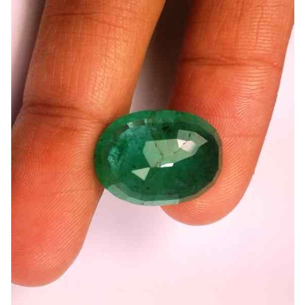 11.77 Carats Green Columbian Emerald 15.46 x 11.08 x 5.71 mm
