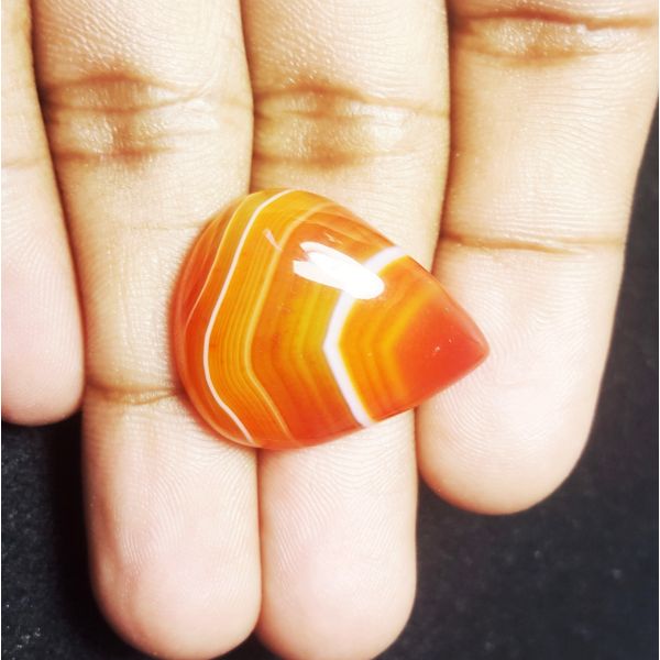 24.10 Natural Banded Agate 25.74 x 20.90 x 6.38 mm