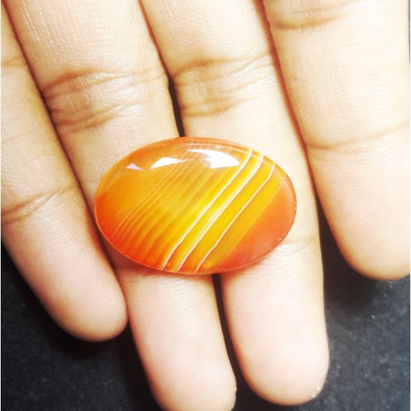 15.06 carats Natural Banded Agate 24.92 x 17.29 x 8.42 mm