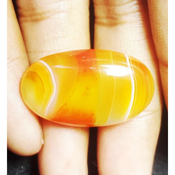 20.64 carats Natural Banded Agate 27.33 x 16.11 x 5.79 mm
