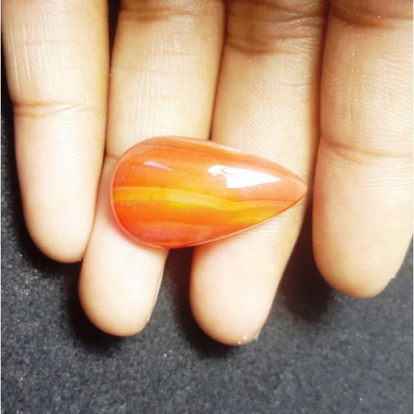 14.30 carats Natural Banded Agate 24.80 x 14.44 x 5.55 mm