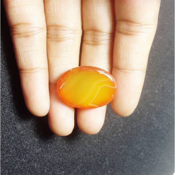 23.71 carats Natural Banded Agate 25.44 x 18.60 x 6.44 mm