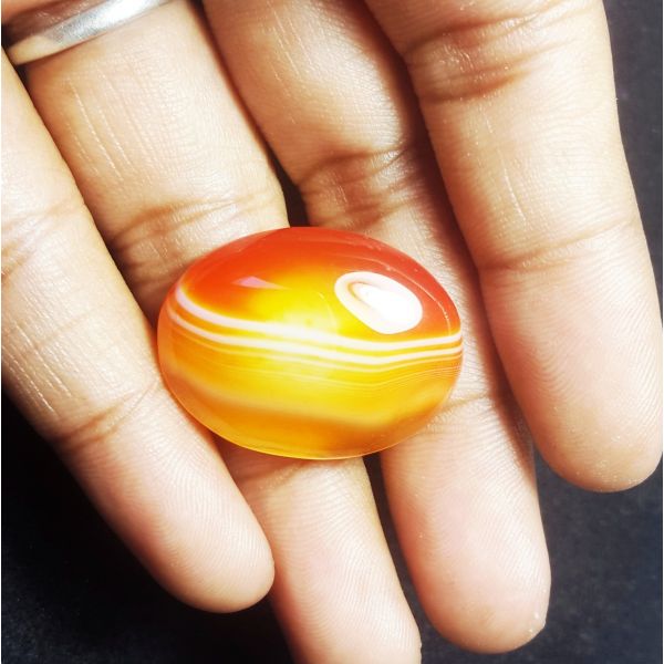 25.17 carat Natural Banded Agate 26.42 x 19.86 x 6.09 mm