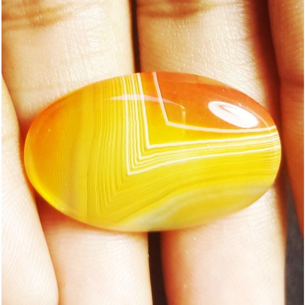 16.22 carat Natural Banded Agate 26.16 x 16.42 x 4.60 mm