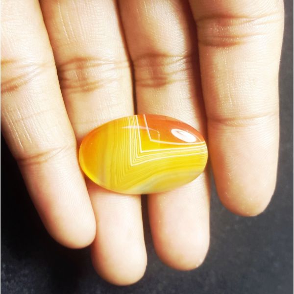 16.22 carat Natural Banded Agate 26.16 x 16.42 x 4.60 mm