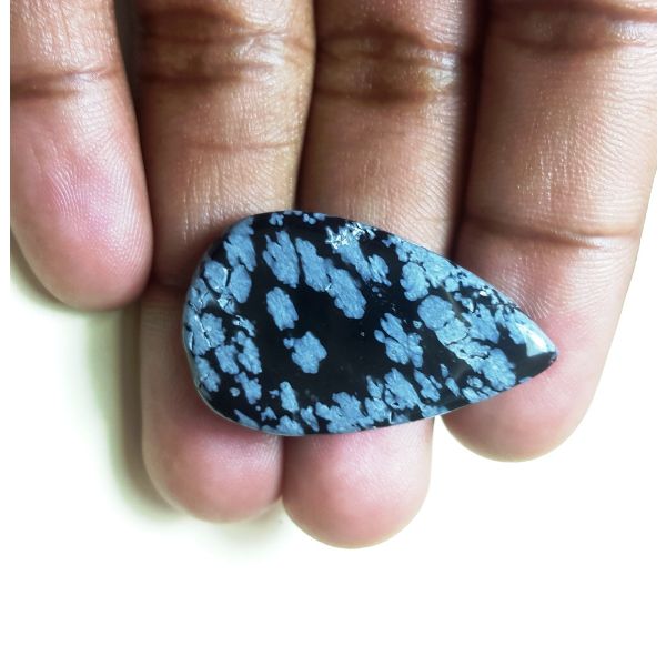 12.92 carat Natural Snowflake Obsidian 28.39 x 12.90 x 5.31 mm