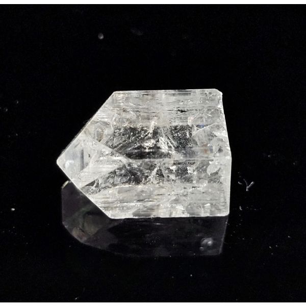 9.26 Carats Natural White Danburite 14.19 x 7.35 x 7.18 mm