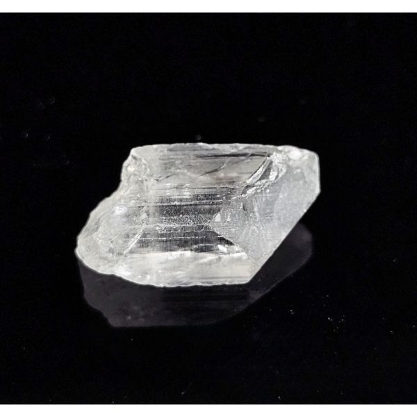 14.20 Carats Natural White Danburite 21.30x8.66x8.03 mm