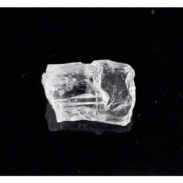 9.71 Carats Natural White Danburite 17.67x12.09x8.41 mm