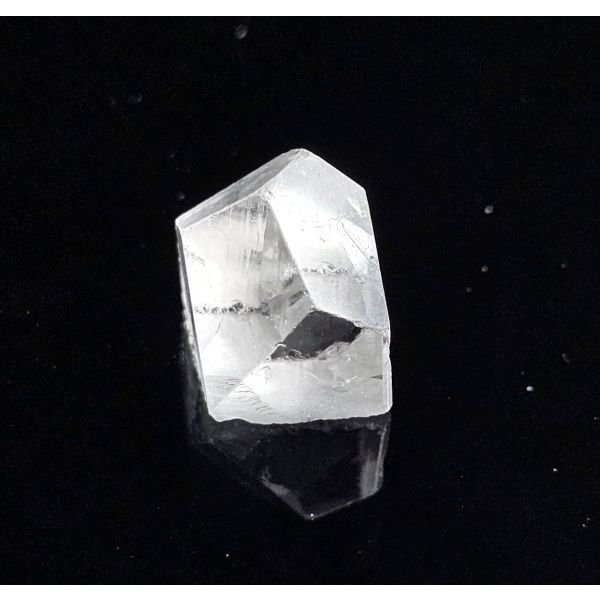 6.92 Carats Natural White Danburite 10.26 x 8.04 x 7.71 mm