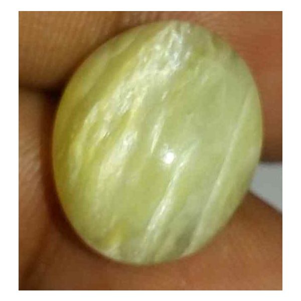 12.98 Carat Yellow Kanak Khet Chrysoberyl Cat's Eye 16.06 x 13.29 x 10.08 mm