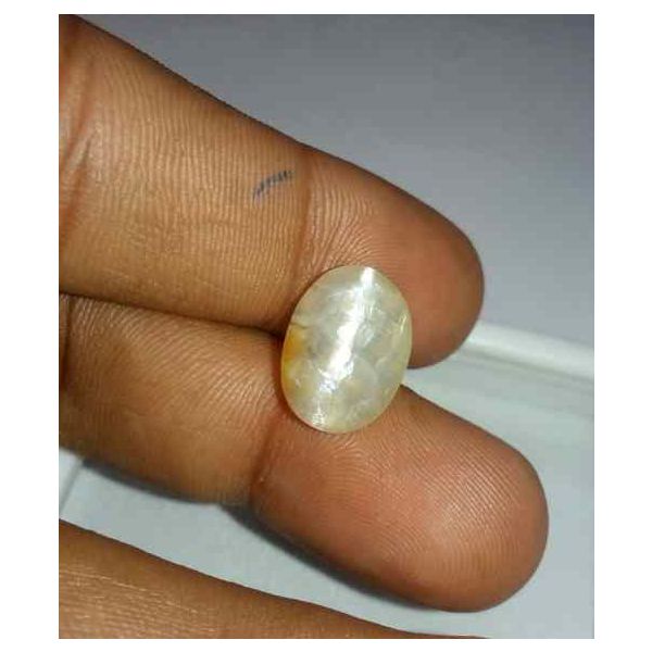 5.91 Carat Light Yellow Kanak Khet Chrysoberyl Cat's Eye 14.41 x 10.56 x 6.53 mm