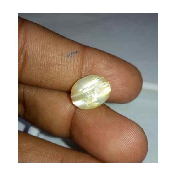 4.58 Carat Creamish White Kanak Khet Chrysoberyl Cat's Eye 13.50 x 10.63 x 5.70 mm