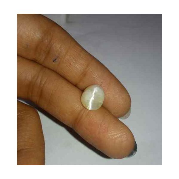 2.62 Carat Creamish White Kanak Khet Chrysoberyl Cat's Eye 10.56 x 8.14 x 5.48 mm