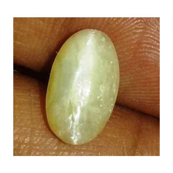 2.47 Carat Creamish White Kanak Khet Chrysoberyl Cat's Eye 11.04 x 6.60 x 5.52 mm