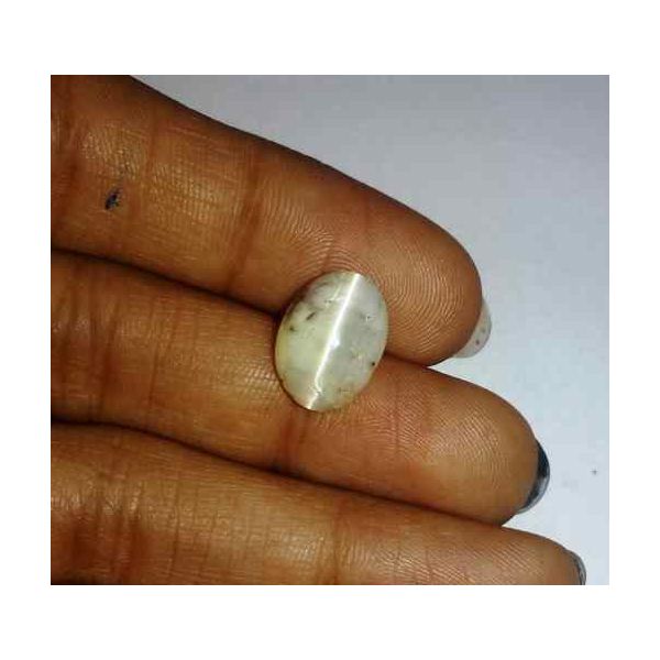 3.36 Carat Creamish White Kanak Khet Chrysoberyl Cat's Eye 12.33 x 9.16 x 4.16 mm