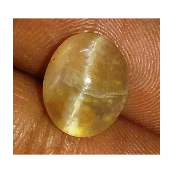 2.83 Carat Creamish White Kanak Khet Chrysoberyl Cat's Eye 9.96 x 8.08 x 6.22 mm