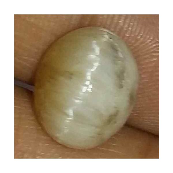 4.69 Carat Creamish White Kanak Khet Chrysoberyl Cat's Eye 11.52 x 9.58 x 7.89 mm