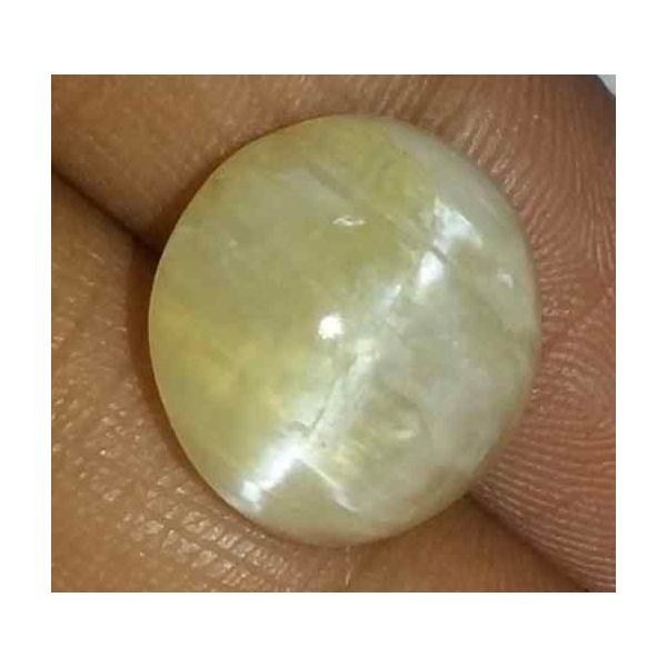 8.94 Carat Creamish White Kanak Khet Chrysoberyl Cat's Eye 13.16 x 12.77 x 8.84 mm