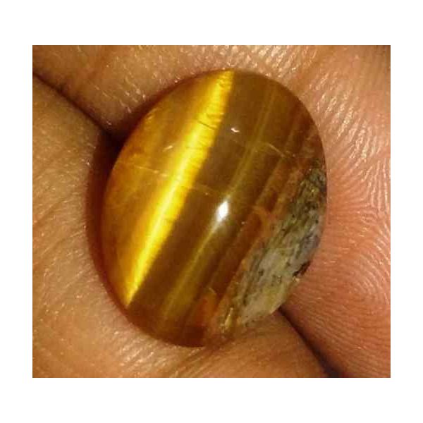 6.72 Carat Orangish Yellow Kanak Khet Chrysoberyl Cat's Eye 14.42 x 11.11 x 7.16 mm