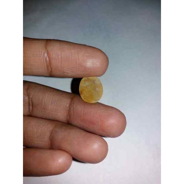 7.01 Carats Yellow Sapphire 12.55x10.85x5.26mm