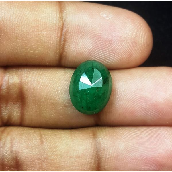 9.02 Carats Natural Green Emerald 15.45 x 12.38 x 6.91 mm