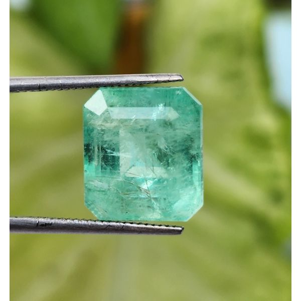 8.69 Carats Colombian Emerald 11.96 x 10.77 x 9.30 mm