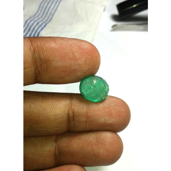 6.90 Carats Colombian Emerald 13.75 x 11.15 x 6.55 mm