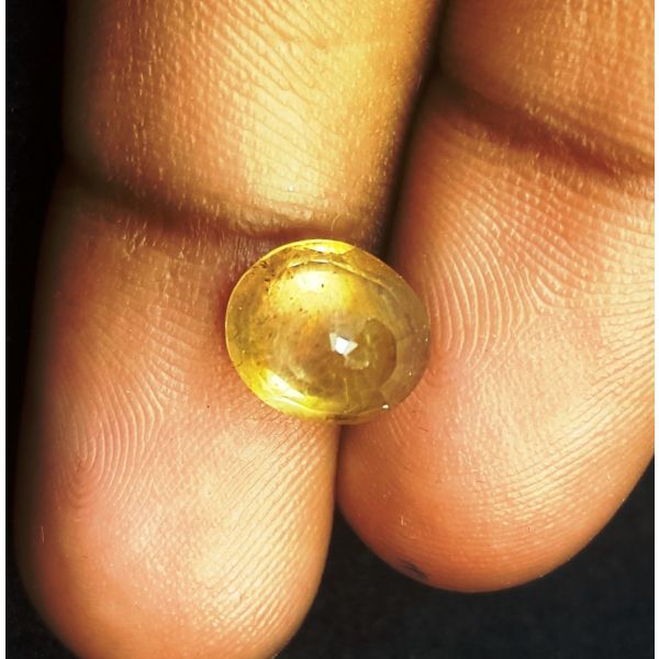 3.41 Carats Natural Yellow Sapphire 9.20 x 8.00 x  5.35 mm