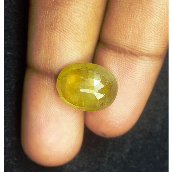 8.66 Carats Natural Yellow Sapphire 14.50 x 11.50 x 5.00 mm