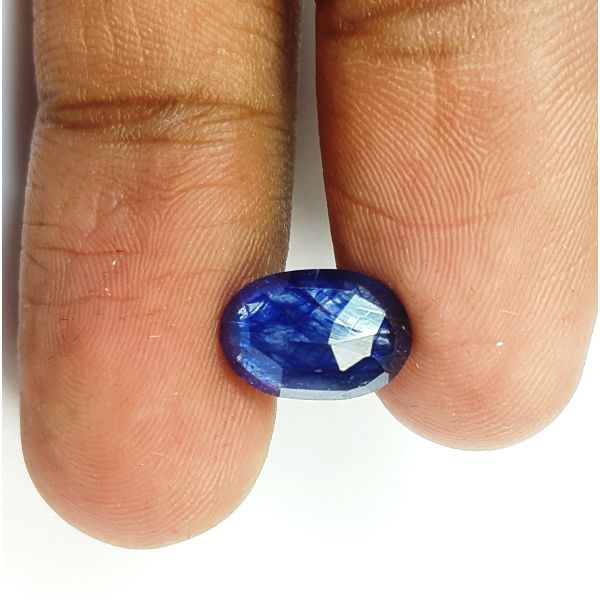 3.78 Carats Natural Blue Sapphire 10.75 x 7.50 x 4.50 mm