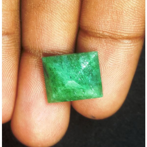 8.81 Carats Natural Green Emerald 13.85 x 11.50 x 6.70 mm