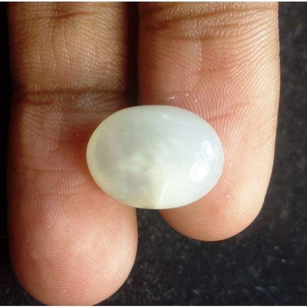 7.43 Carats Natural White Moonstone 15.47 x 11.47 x 5.56 mm