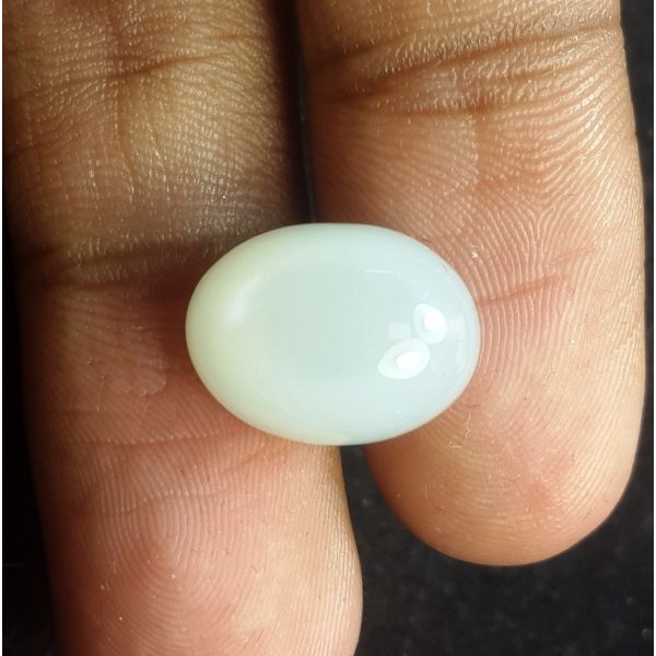 6.90 Carats Natural White Moonstone 14.10 x 10.56 x 6.26 mm