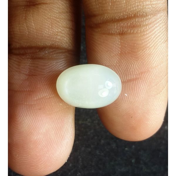 5.12 Carats Natural Grey Moonstone 12.47 x 8.44 x 6.52 mm