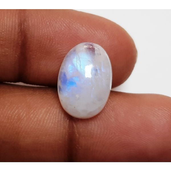 4.22 Carats Natural White Moonstone 14.61 x 10.35 x 5.76 mm