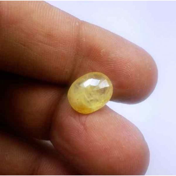 3.89 Carats Ceylon Yellow Sapphire 11.19 x 8.98 x 4.01 mm