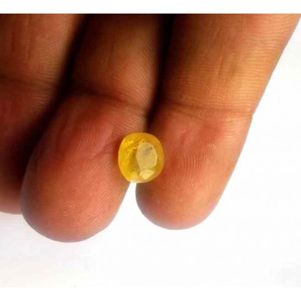 3.5 Carats Ceylon Yellow Sapphire 8.36 x 7.70 x 5.29 mm