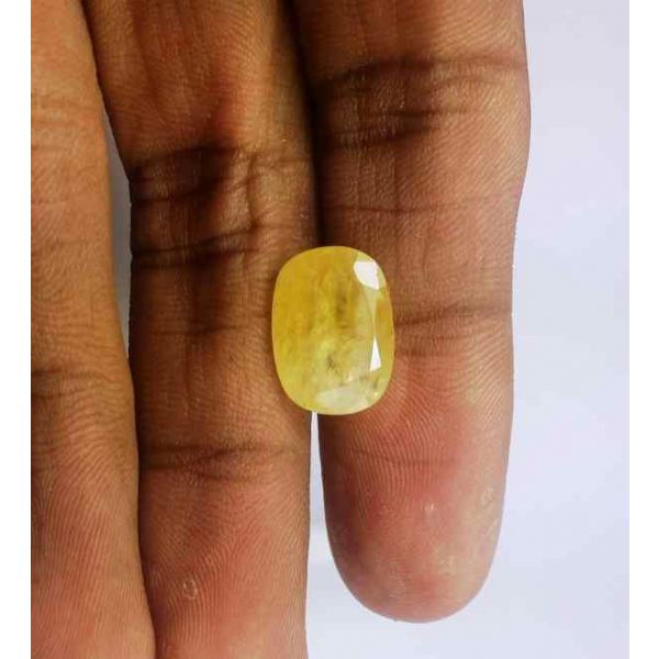 5.67 Carats Ceylon Yellow Sapphire 13.34 x 9.68 x 4.63 mm