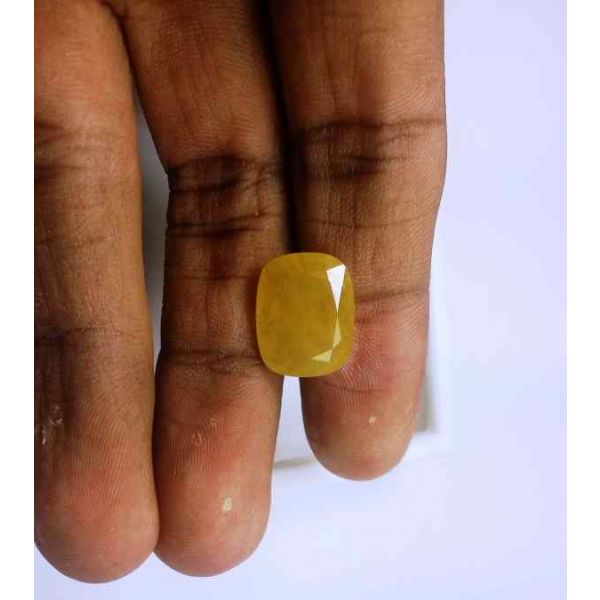 11.8 Carats Yellow Sapphire Ceylon 14.46 x 11.36 x 6.98 mm