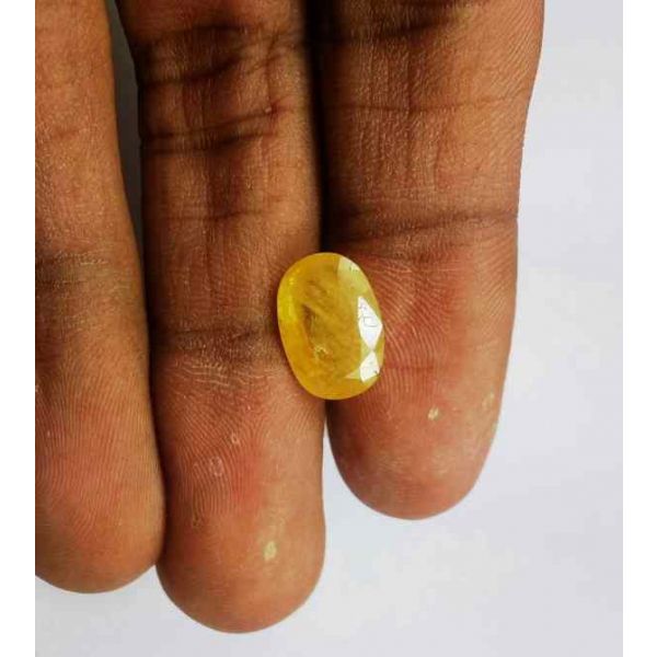 3.71 Carats Yellow Sapphire Ceylon 11.76 x 8.08 x 4.04 mm