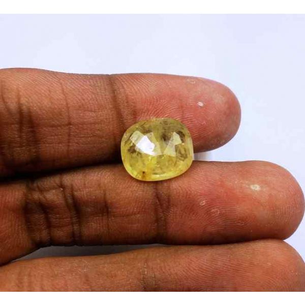 6.8 Carats Yellow Sapphire Ceylon 12.60 x 10.89 x 4.99 mm