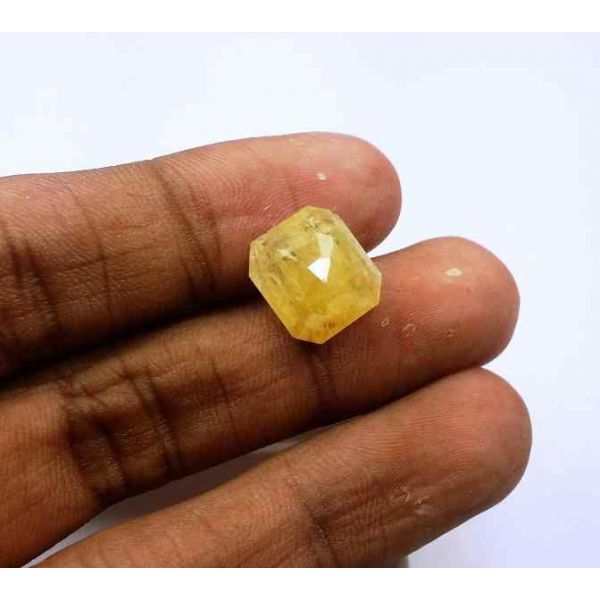 8.22 Carats Ceylon Yellow Sapphire 12.26 x 11.11 x 6.14 mm