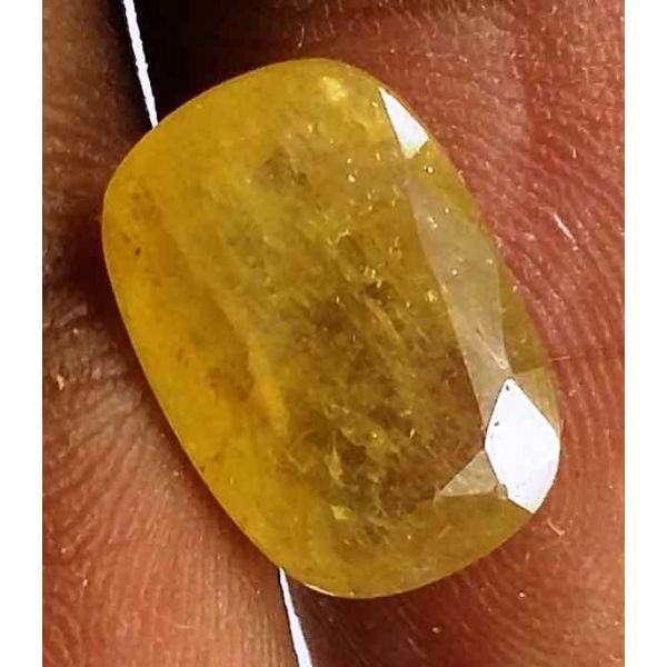 4.95 Carats Ceylon Yellow Sapphire 12.37 x 8.51 x 4.65 mm