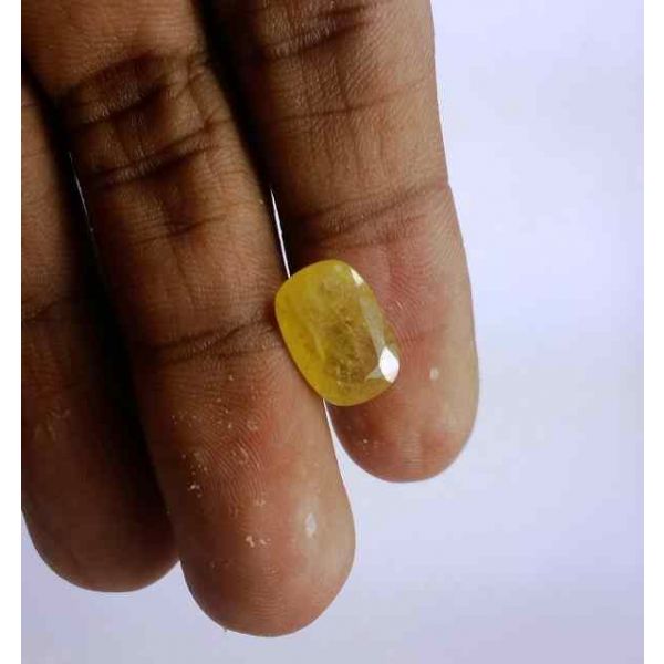 4.95 Carats Ceylon Yellow Sapphire 12.37 x 8.51 x 4.65 mm